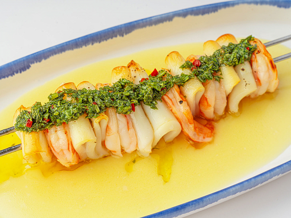 Сувлаки из морепродуктов